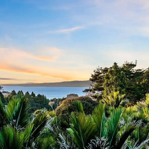 A GRAND STATEMENT OF LUXURY AND PRESTIGE