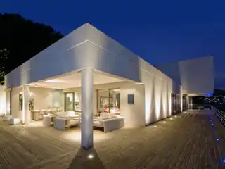 Modern Architect Designed Avant Garde Villa