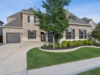 Exceptional Home in Montgomery Farm Estates