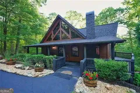 Modern Rustic Blue Ridge Craftsman Retreat