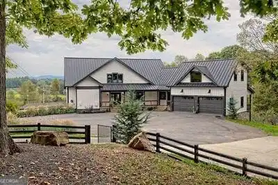 Elegant Estate on Lush Acreage