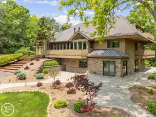 Spacious Custom Home with High-end Finishes