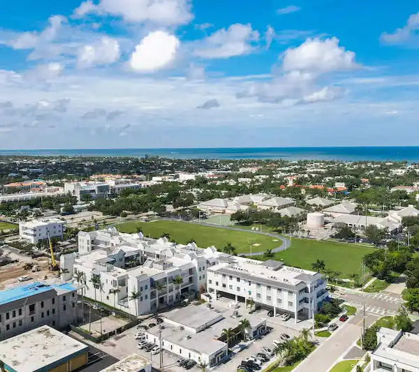 NEWLY FINISHED LUXURY CONDO