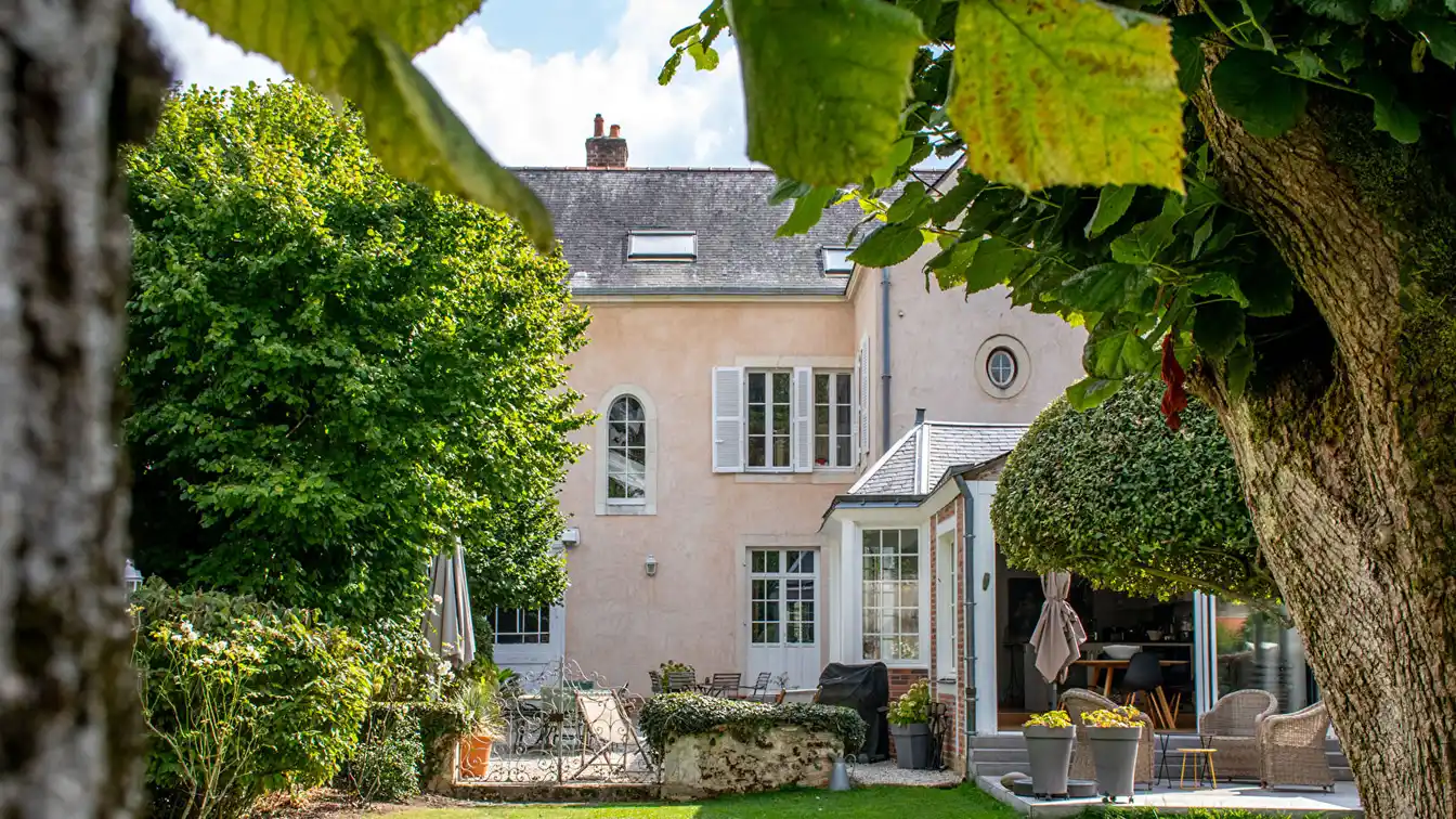 Magnificent Bourgeois Home with Wooded Garden