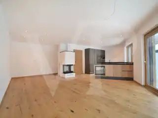 Spacious Garden Maisonette in an Idyllic Location