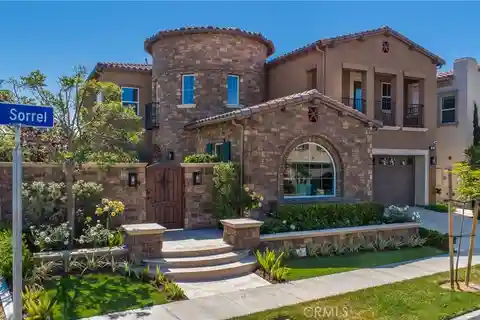 Model-Perfect Single-Level Home on a Corner Lot