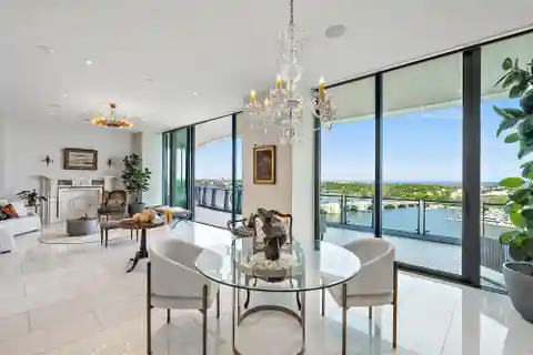 Luxury Living at the Bristol