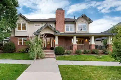 Craftsman-Inspired Home in the Heart of Lowry