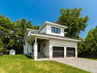 Modern Farmhouse Home with a Scandinavian Twist