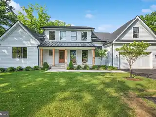 Luxurious and Timeless Home