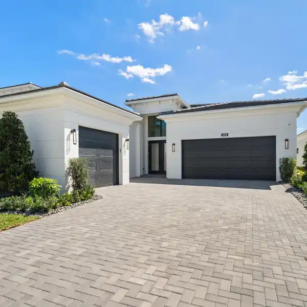 SPACIOUS SINGLE-STORY HOME IN ARTISTRY