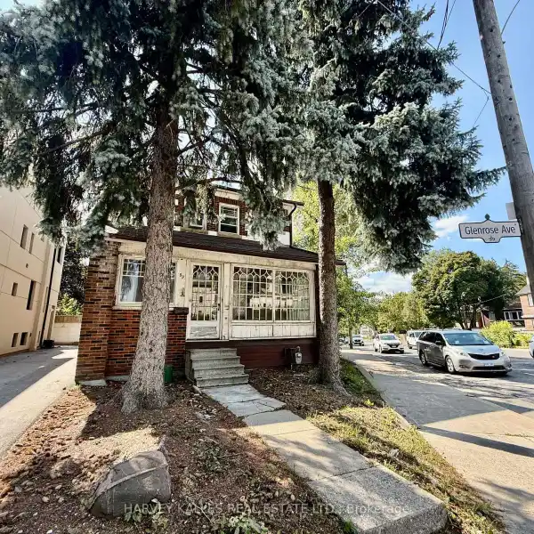 SOLID DOUBLE BRICK HOME IN DESIRABLE LOCATION