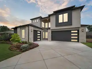 Sophisticated Midtown Retreat