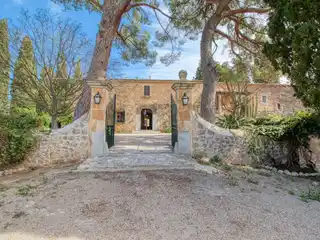 Eighteenth Century Country Estate