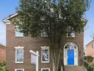 Distinctive Berkley-Palisades Brick Beauty