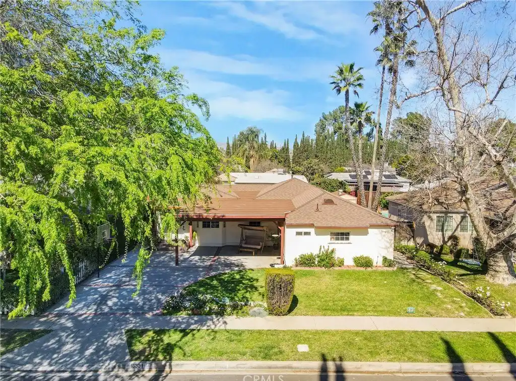 Charming and Versatile Pool Home in Tarzana
