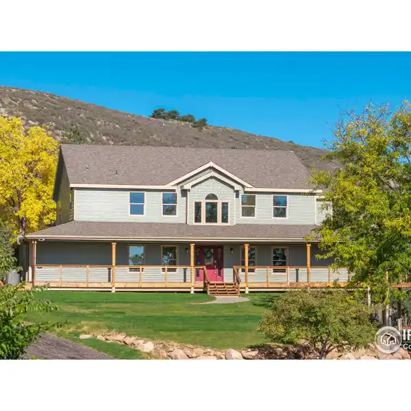 35 BREATHTAKING ACRES WITH OPEN SPACE AND INSPIRING VIEWS