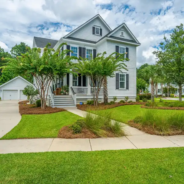 ELEGANT CORNER-LOT HOME IN PREMIER COMMUNITY