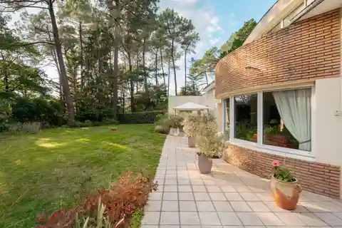 Timeless Architect-Designed Home