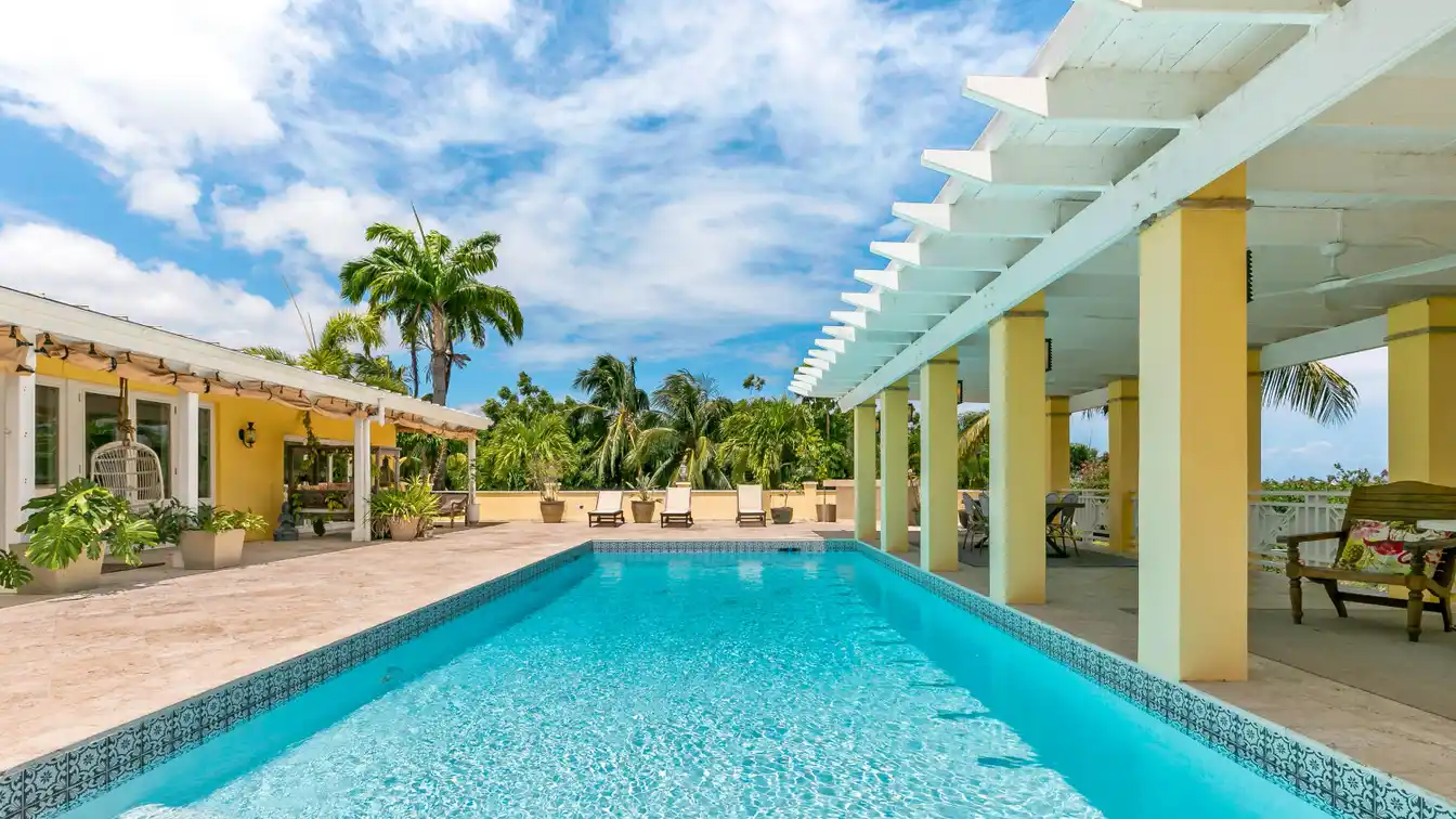 Private Island Oasis in Shoys