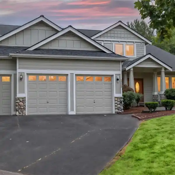 IMMACULATELY MAINTAINED DELIGHTFUL HOME