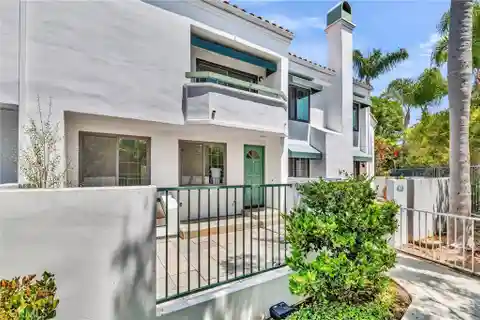 Expansive Townhouse in Guard Gated Pacific Ranch