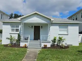 Remodeled Davis Islands Home with Spacious Backyard