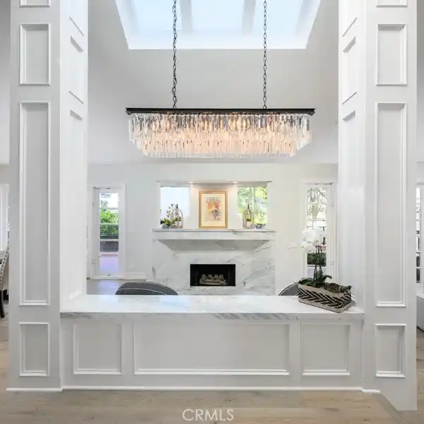 EXQUISITELY RENOVATED CONDOMINIUM