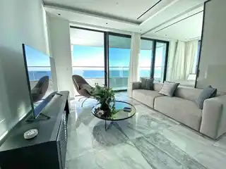 Luxury Apartment in an Exclusive Building