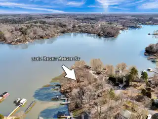 Rare Waterfront Lot on Lake Norman