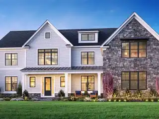An Idyllic Blend of Comfort and Elegance