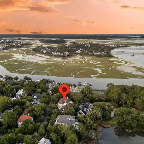 ICONIC HOME FULL OF UNIQUE FEATURES