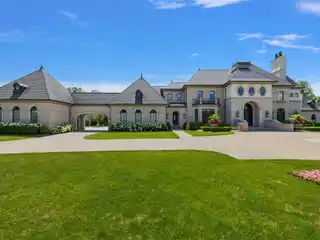 Magnificent Estate on Two Manicured Acres