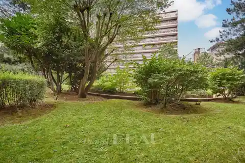 Bright Apartment with Outdoor Space