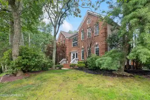 Beautiful Center Hall Colonial