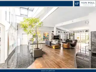 Above the Rooftops of Düsseldorf - Stylish Loft with a View