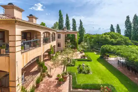 Beaulieu Mansion