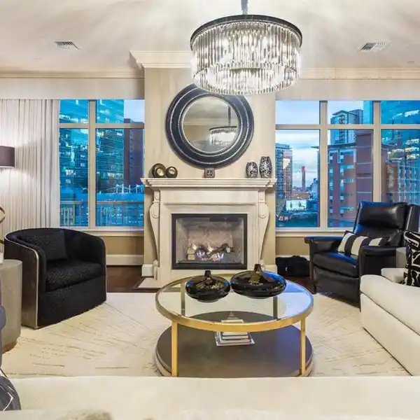 UPDATED HOME AT THE PRESTIGIOUS RITZ-CARLTON RESIDENCES