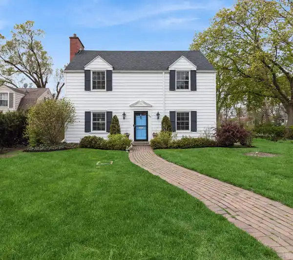 GORGEOUS FULLY RENOVATED HOME