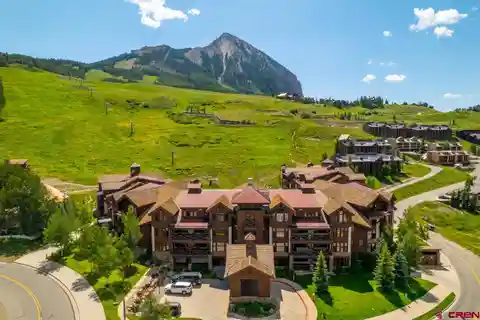 Premier Ski-In/ski-Out Luxury Condominium Property