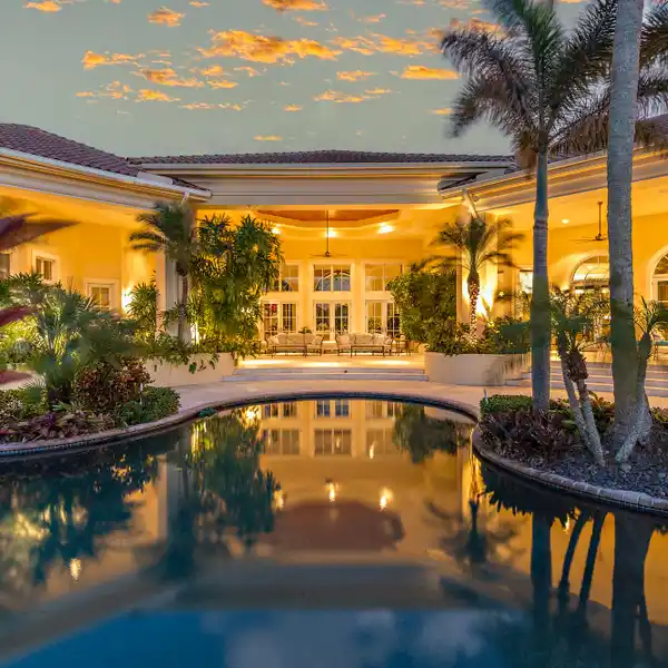 EXPANSIVE PRIVATE WATERFRONT ESTATE