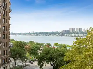 Fully Renovated Apartment at the Riviera