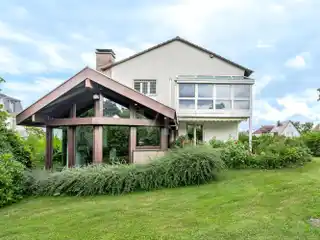 Dignified Living in Stylish Surroundings