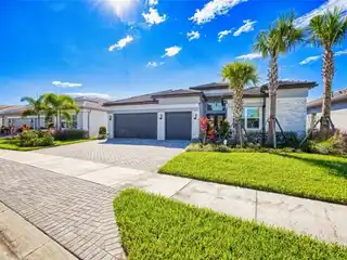 Immaculate, Professionally Upgraded Residence