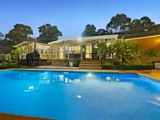 Tranquil One-acre Oasis
