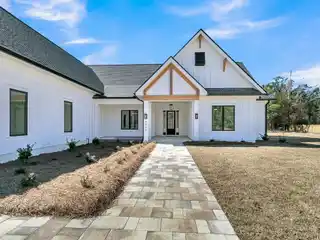 Gorgeous New Open-Concept Home