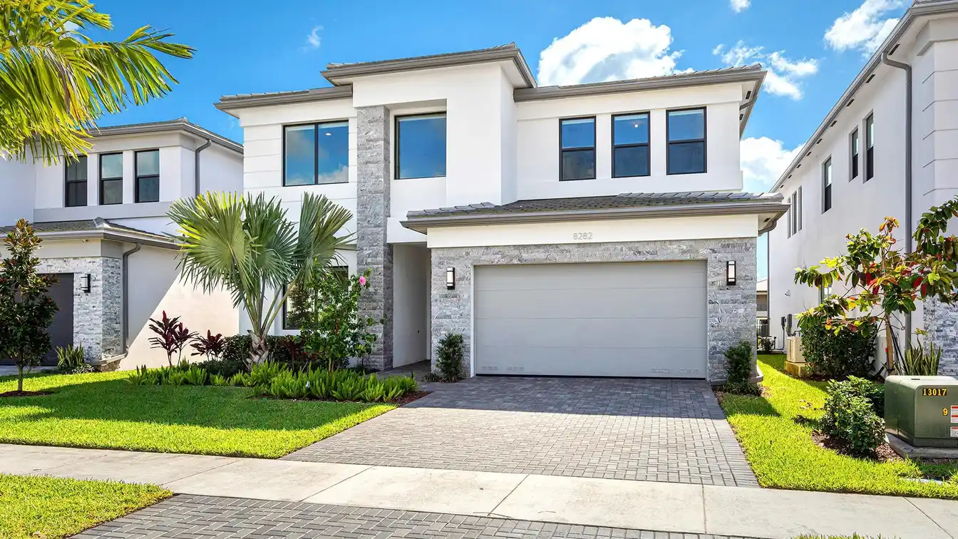 Exceptional Property in Sought-after Lotus Palm