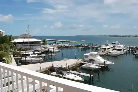 Noble House on Paradise Island