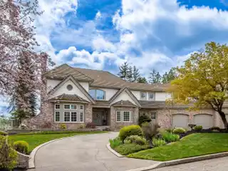 Stunning Custom Southridge Property
