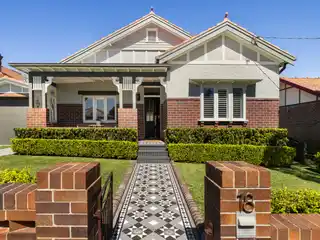 Like-New Resort-Style Family Home